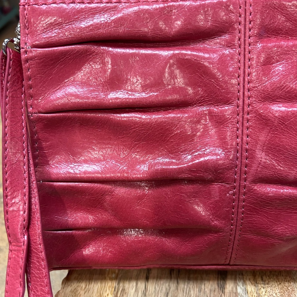 The Sak Limited Edition Pink Leather Crossbody Bag - Picture 8 of 16